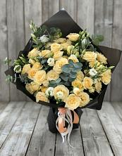 Букет цветов из:  Розы и Лизиантусы в Яровом