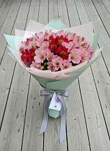 Букет цветов из:  Альстромерии в Яровом