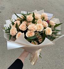 Букет Кремовые розы Латте в Яровом