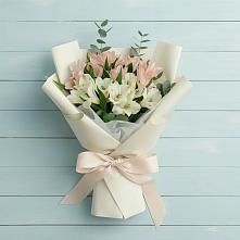 Букет цветов из:  Альстромерии в Яровом