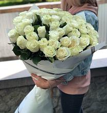 Букет 35 Белых роз в Яровом