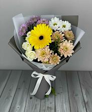 Букет цветов из:  Розы, Герберы и Хризантемы в Яровом