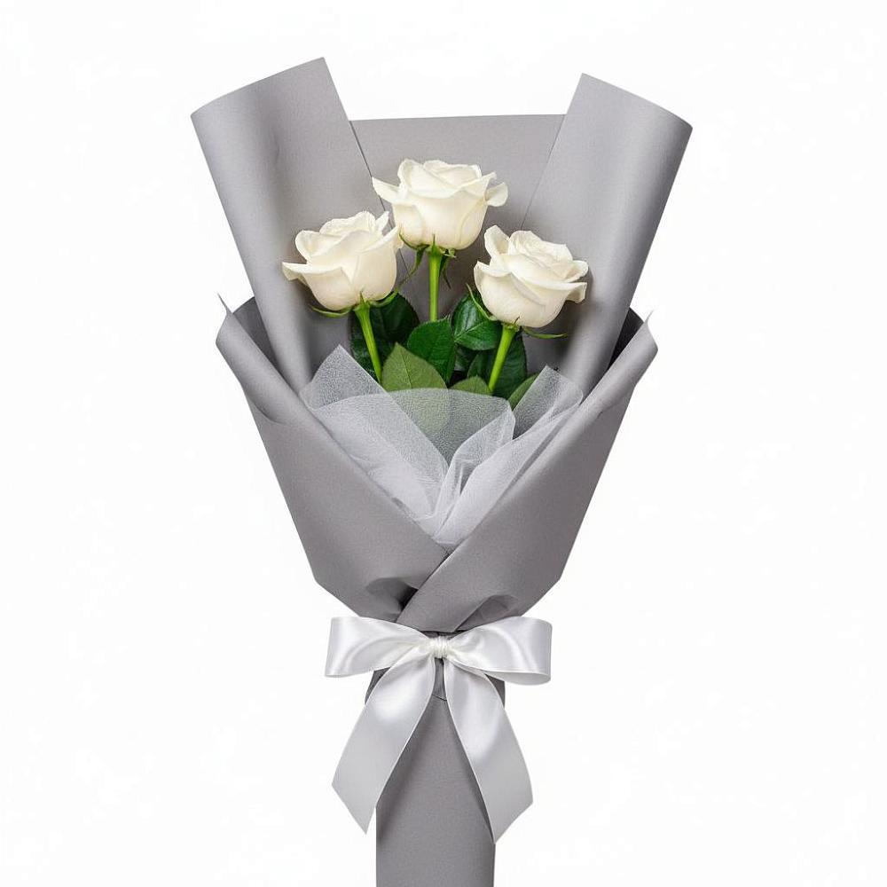 Букет 3 белые розы в Яровом