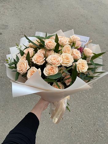 Букет Кремовые розы Латте в Яровом