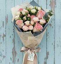 Букет цветов из:  Розы в Яровом