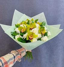 Букет цветов из:  Орхидеи и Розы в Яровом