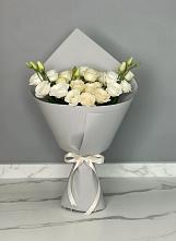 Букет цветов из:  Розы и Лизиантусы в Яровом